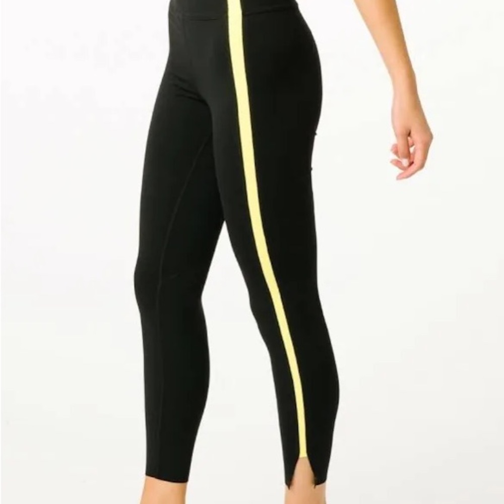 NWT NIP Zyia Black Neon Tape Light n Luxe Hi-Rise 7/8 24” 6-8.